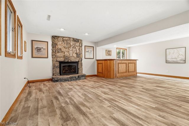 2400 Lancaster Road, Akron, OH 44313