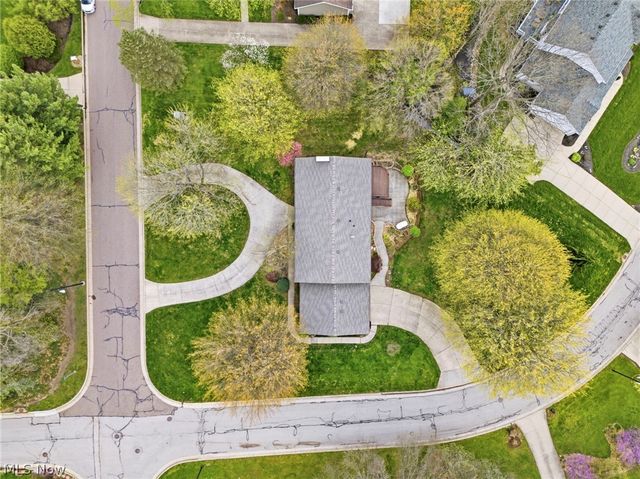 2400 Lancaster Road, Akron, OH 44313