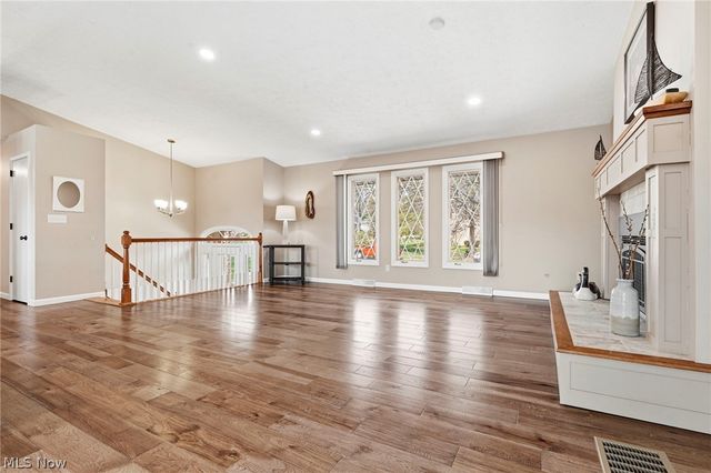 2400 Lancaster Road, Akron, OH 44313