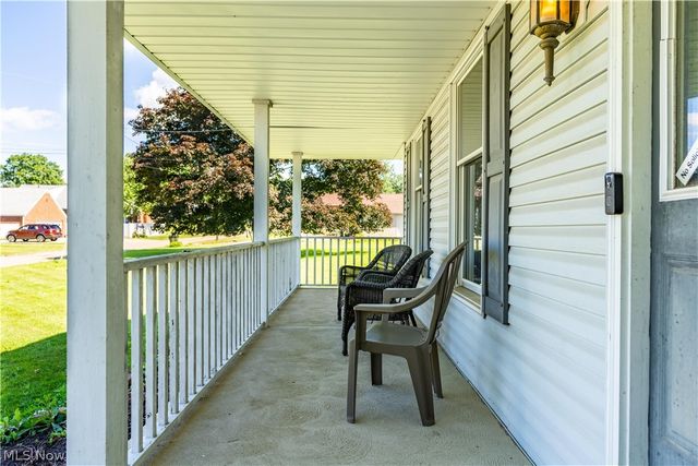 6246 Marelis Avenue NE, Canton, OH 44721