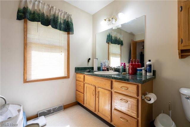 6246 Marelis Avenue NE, Canton, OH 44721