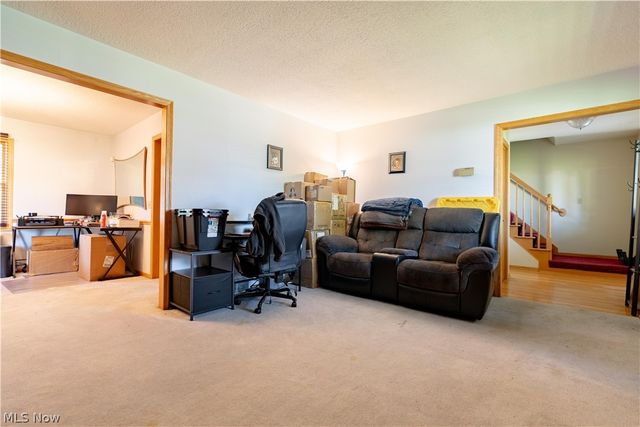 6246 Marelis Avenue NE, Canton, OH 44721