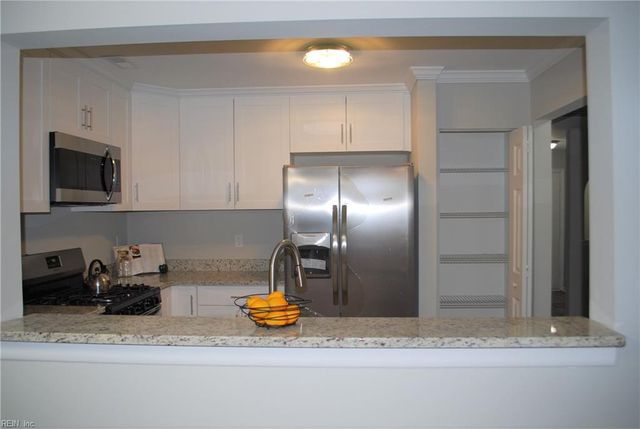 948 Allendale DR, Hampton, VA 23669