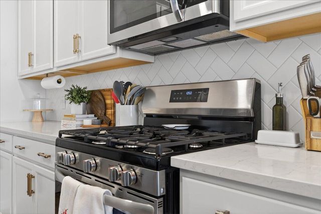 8687 Windsor Hill Boulevard, Charleston, SC 29420