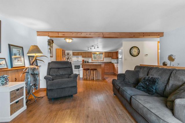 1040 Akron Drive, Nekoosa, WI 54457