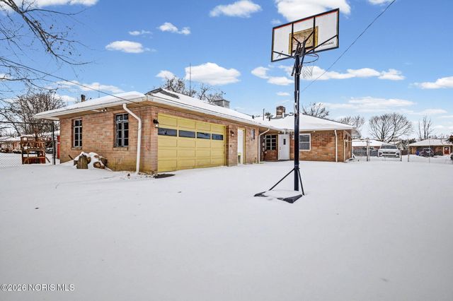 731 5th Street, Findlay, OH 45840