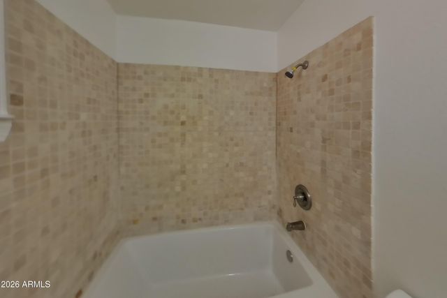 6237 W MARCONI Avenue, Glendale, AZ 85306