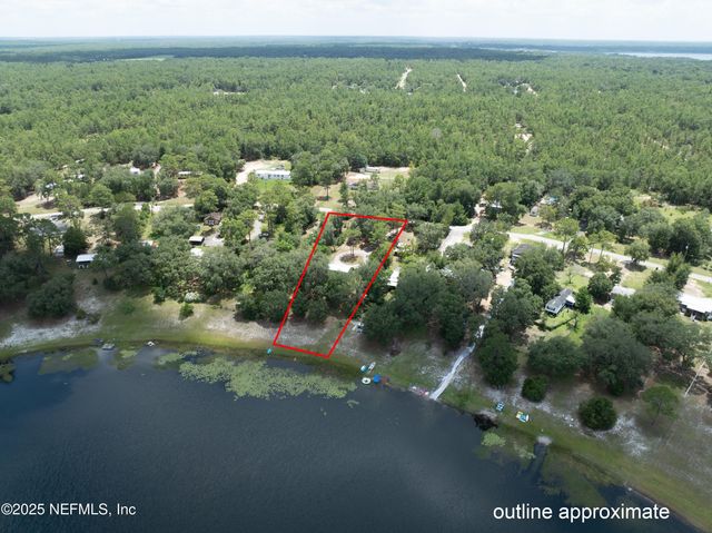 6301 LITTLE LAKE GENEVA Road, Keystone Heights, FL 32656