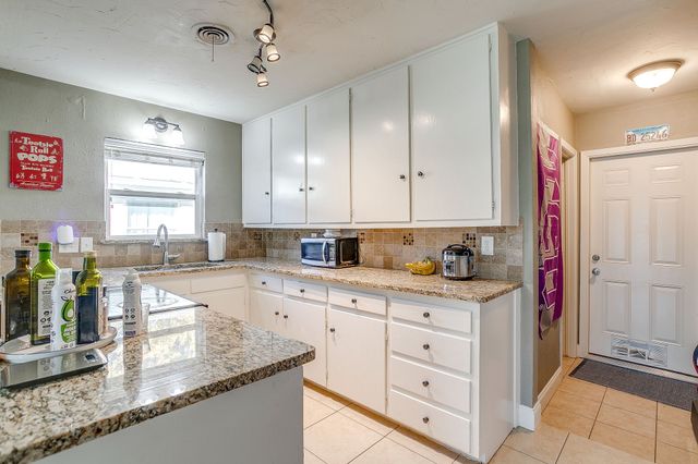 3612 Winston Road, Fort Worth, TX 76109