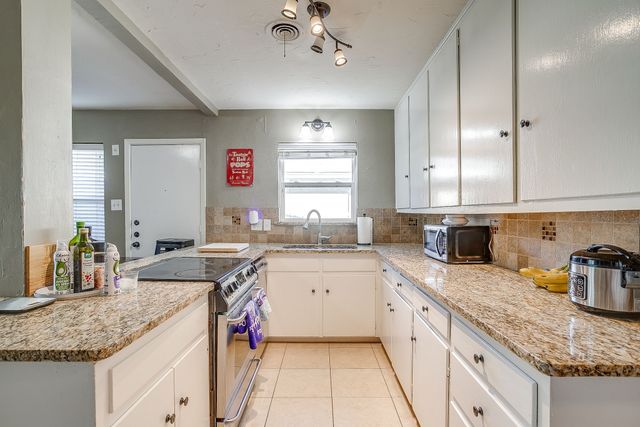 3612 Winston Road, Fort Worth, TX 76109