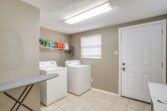 3612 Winston Road, Fort Worth, TX 76109