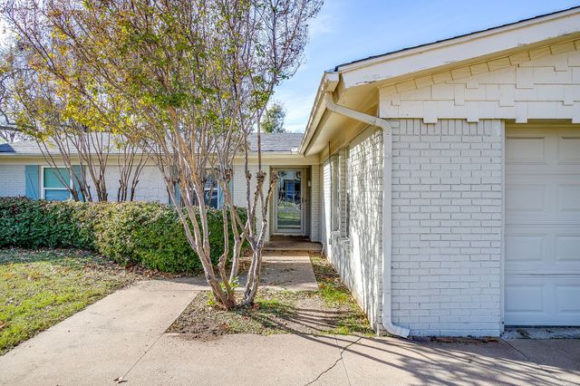 3612 Winston Road, Fort Worth, TX 76109