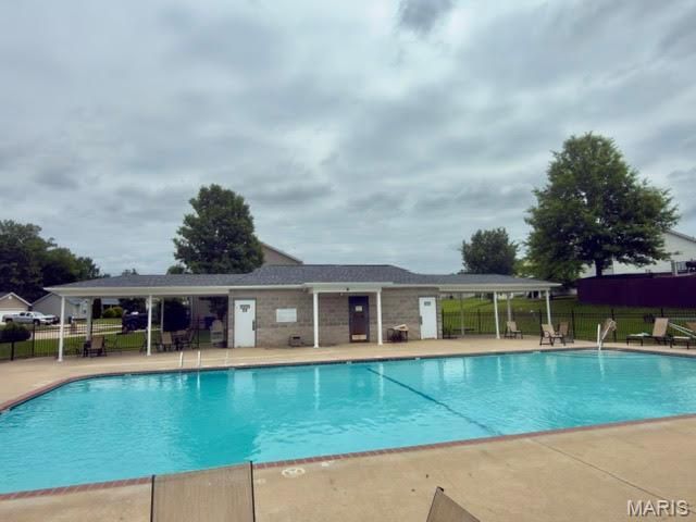 591 Creekwood Boulevard, Troy, MO 63379