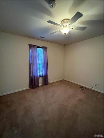 591 Creekwood Boulevard, Troy, MO 63379