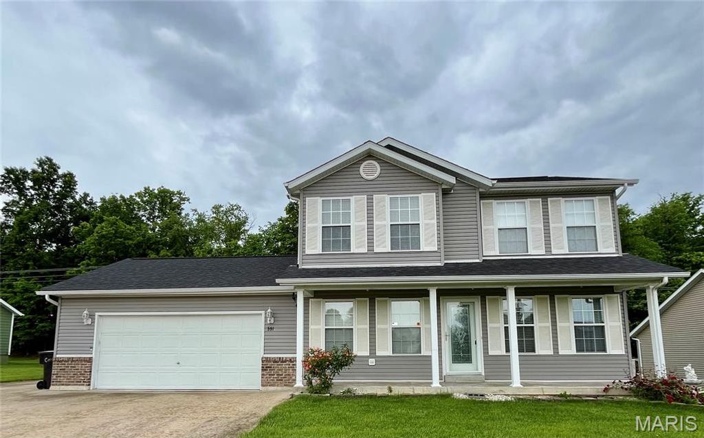 591 Creekwood Boulevard, Troy, MO 63379
