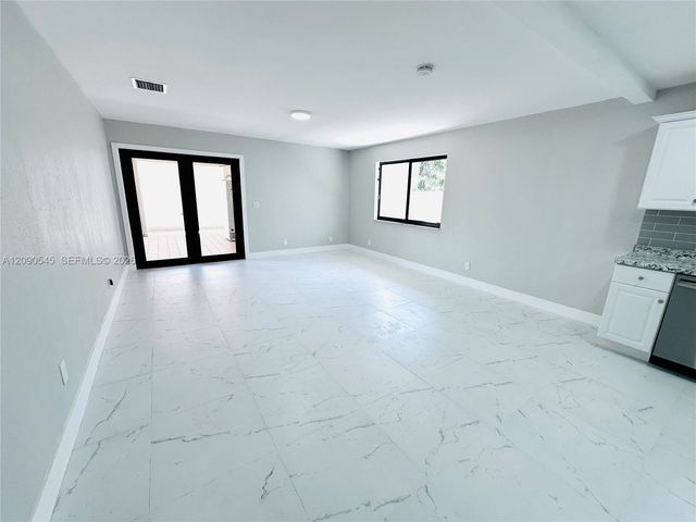 201 SW 40th Avenue, Miami, FL 33134