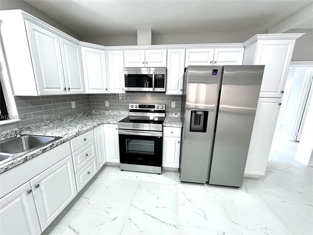 201 SW 40th Avenue, Miami, FL 33134