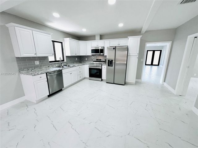 201 SW 40th Avenue, Miami, FL 33134