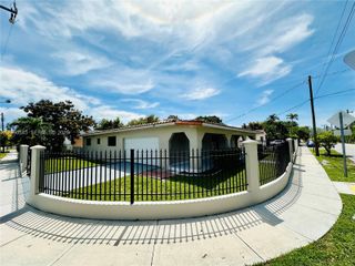 201 SW 40th Avenue, Miami, FL 33134