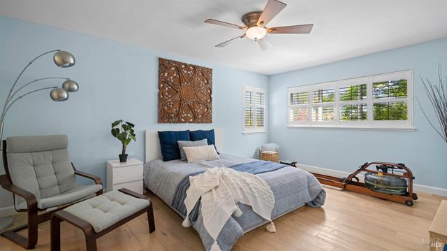 1229 Monte Vista Ct, Benicia, CA 94510