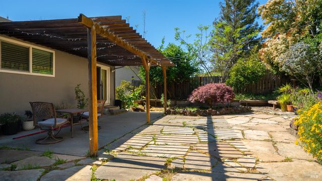 1229 Monte Vista Ct, Benicia, CA 94510