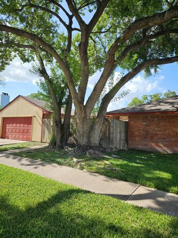 7206 Navidad Road, Houston, TX 77083