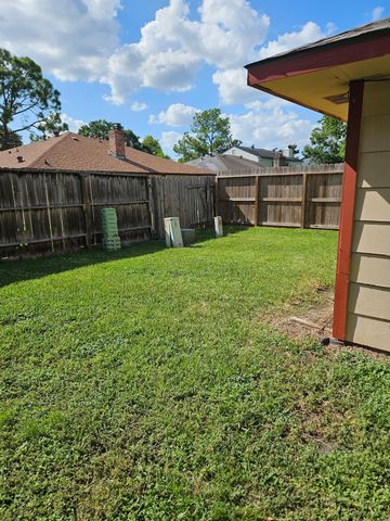 7206 Navidad Road, Houston, TX 77083