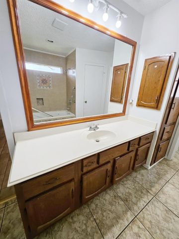 7206 Navidad Road, Houston, TX 77083