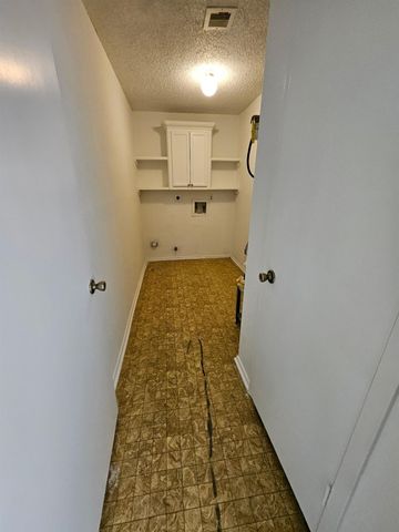 7206 Navidad Road, Houston, TX 77083