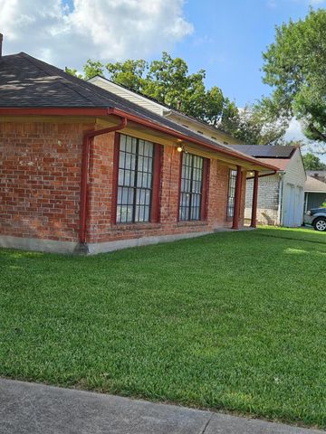 7206 Navidad Road, Houston, TX 77083