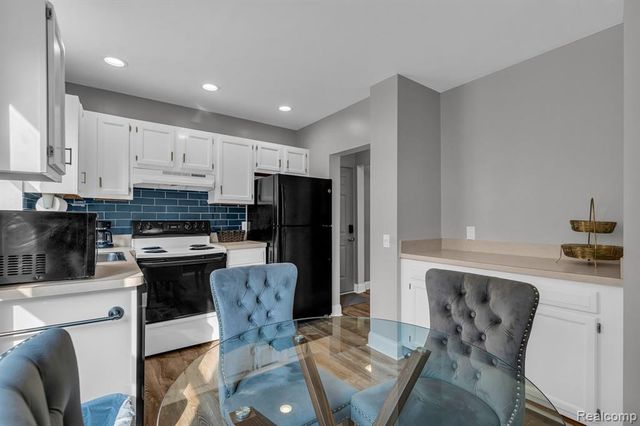 120 Seward Street 303, Detroit, MI 48202