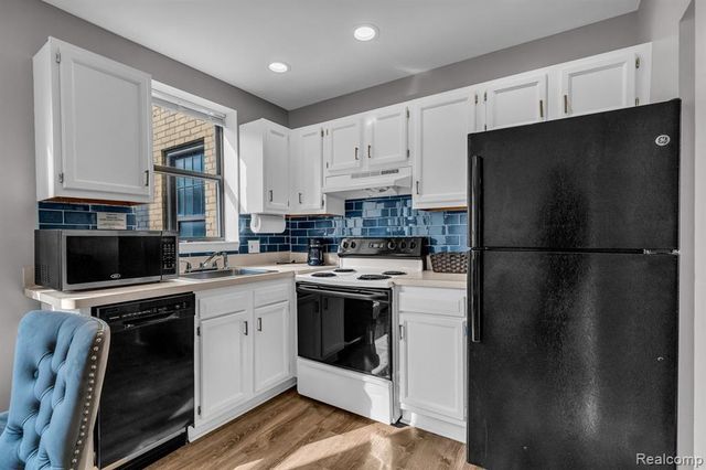 120 Seward Street 303, Detroit, MI 48202