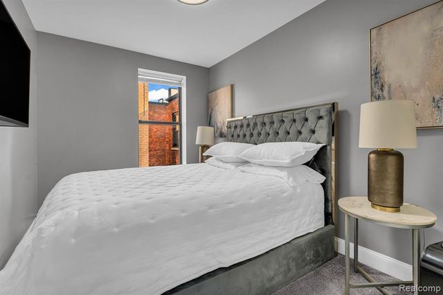 120 Seward Street 303, Detroit, MI 48202