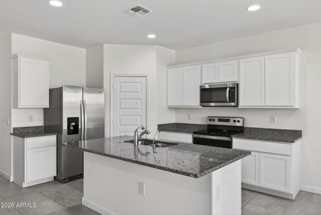 2432 W Shanley Avenue, Apache Junction, AZ 85120