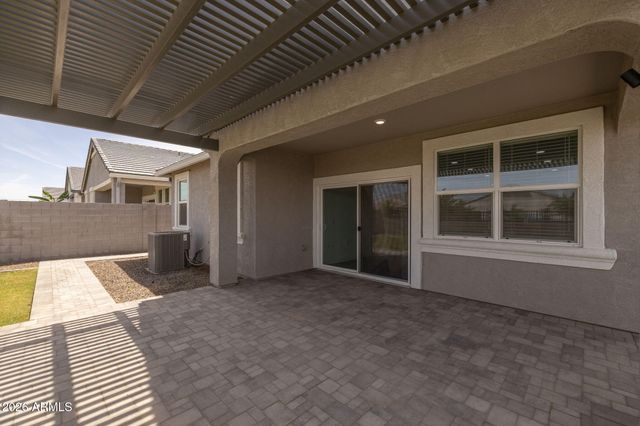 2432 W Shanley Avenue, Apache Junction, AZ 85120