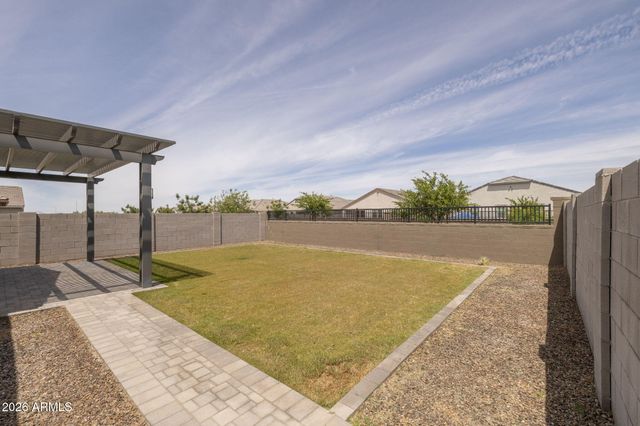 2432 W Shanley Avenue, Apache Junction, AZ 85120
