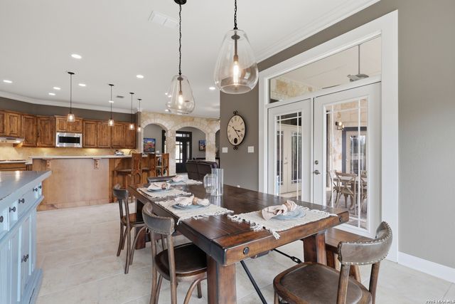 1821 SPLIT MTN, Canyon Lake, TX 78133