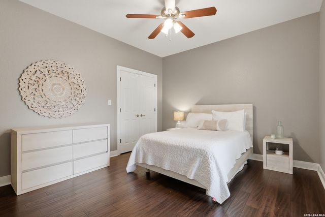 1821 SPLIT MTN, Canyon Lake, TX 78133