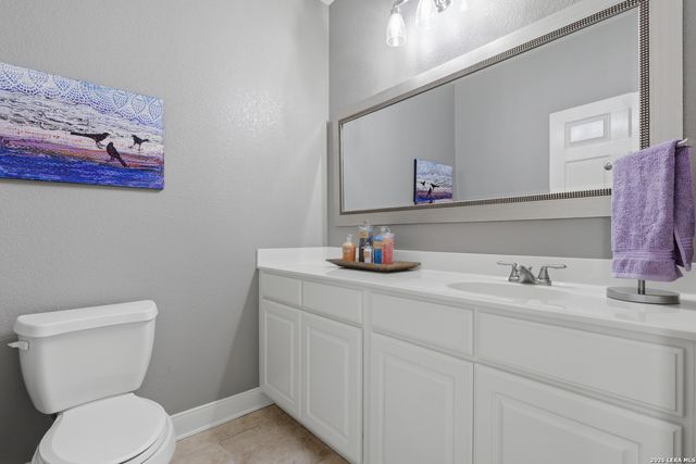 1821 SPLIT MTN, Canyon Lake, TX 78133