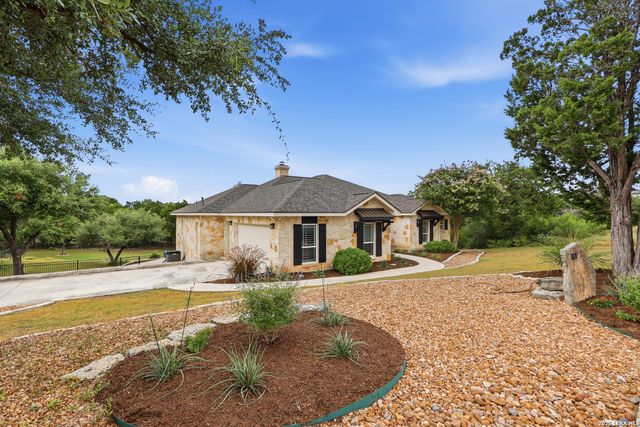 1821 SPLIT MTN, Canyon Lake, TX 78133