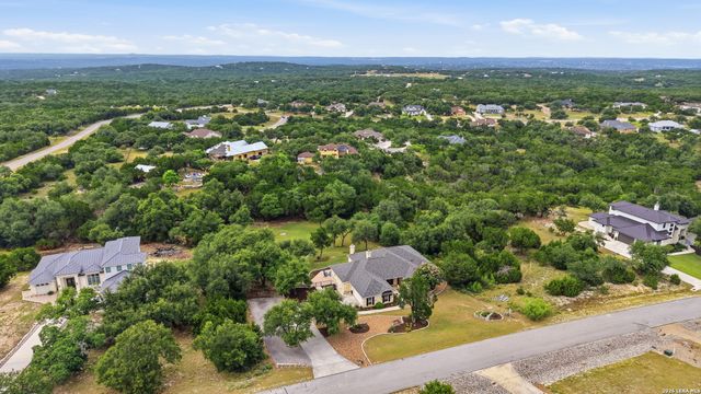 1821 SPLIT MTN, Canyon Lake, TX 78133
