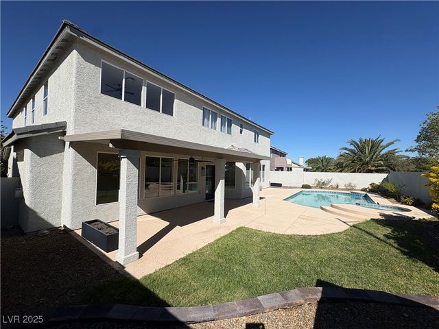 2647 Hourglass Drive, Henderson, NV 89052