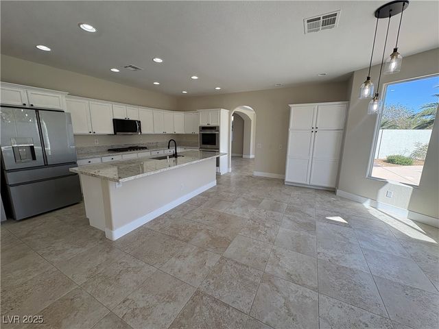2647 Hourglass Drive, Henderson, NV 89052
