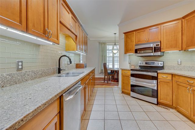 402 Holly Ridge Drive, Anderson, SC 29621