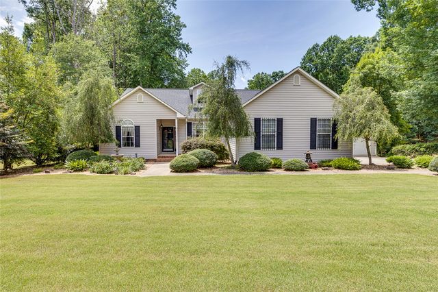 402 Holly Ridge Drive, Anderson, SC 29621