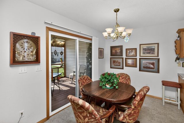 842 Lindsay Court SW, Altoona, IA 50009