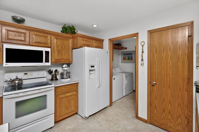 842 Lindsay Court SW, Altoona, IA 50009