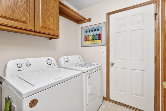 842 Lindsay Court SW, Altoona, IA 50009