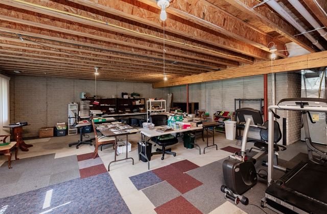 842 Lindsay Court SW, Altoona, IA 50009