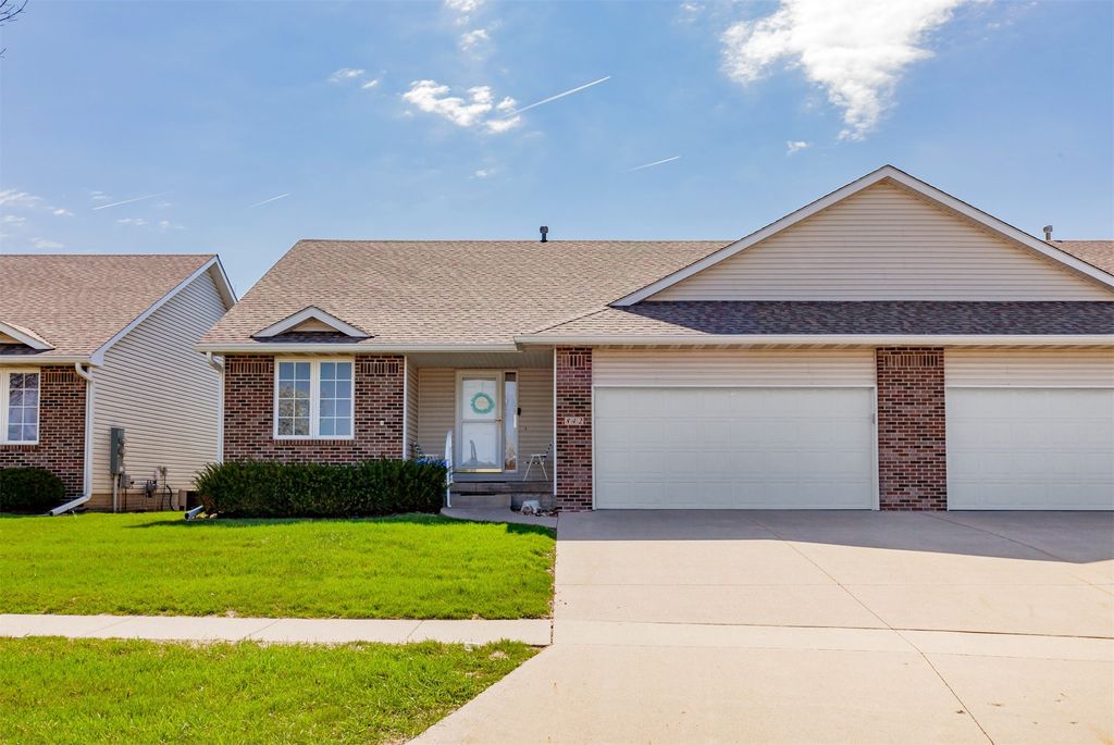 842 Lindsay Court SW, Altoona, IA 50009
